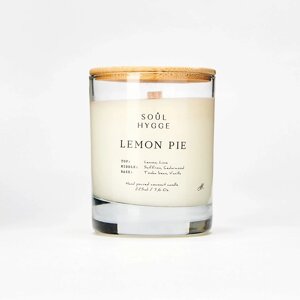 SOUL HYGGE Ароматическая свеча LEMON PIE с деревянным фитилем 225