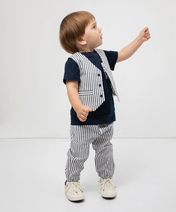Жилет стильный полосатый мультицвет для мальчика Gulliver (80-48) от компании Admi - фото 1