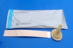 Латексный уропрезерватив с пластырем Coloplast Conveen. Диаметр 25мм., окружность 75мм