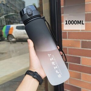 Бутылка для воды спортивная, 1000 мл, Питьевая фитнес бутылочка с сито-фильтром, замком от проливания, черно-белый