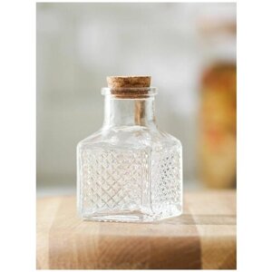 Бутылочка для массажных и косметических масел Графинчик, стекло, 7 см, 50 мл + косметическое масло в подарок