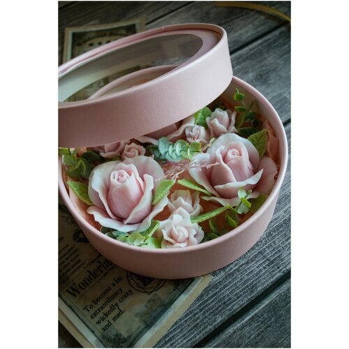 Цветы из декоративного мыла "Розы в коробке"Подарок подруге, коллеге, женщине, девушке / Мини-букет на 8 марта / Сюрприз на день рождения