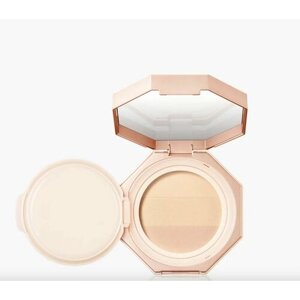 DEAR DAHLIA Компактная полупрозрачная пудра с нежными мерцающими blooming edition sheer light finishing powder 9,5g