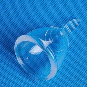 Гигиеническая менструальная чаша в индивидуальном футляре, размер S