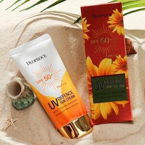 Легкий увлажняющий солнцезащитный крем для лица UV Defence Sun Cream SPF50+ PА 70