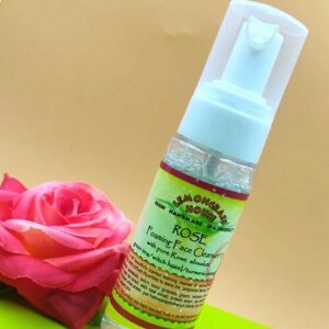 Пенка для умывания "Роза" 50мл. Натуральная/ Цветочный аромат/ С эфирным маслом, Лемонграсс Хаус (Таиланд)