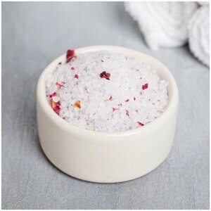 Расслабляющая соль для ванны "Вдохновляй красотой", с лепестками розы, 370 г