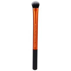 Real Techniques Кисть для консилера Expert Concealer Brush оранжевый