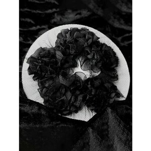 Сеточка для волос на пучок "Цветы" бело-черная