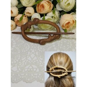 Заколка для волос Овал из сибирского кедра с двойным объёмным узором ручной работы, коричневая / Украшение ЭКО из дерева