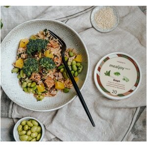 Боул MEALJOY - Утка по-сычуаньски с коричневым рисом, дайконом и брокколи