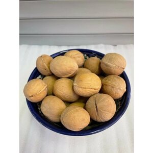 Грецкие орехи в скорлупе,1 кг.
