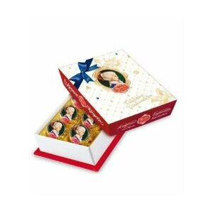 Конфеты Reber Mozart (Ребер Моцарт) в подарочной упаковке с молочным шоколадом, 120 г