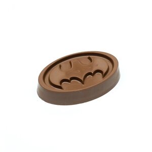 Подарочная шоколадная фигура Frade/Фраде - Бэтмен (вес-90г) (молочный)