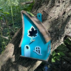 Деревянный скворечник для птиц PinePeak / Кормушка для птиц подвесная для дачи и сада, 320х200х140мм