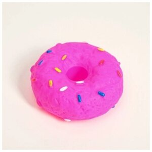 Игрушка пищащая "Пончик" для собак, 8,5 см, розовая (1 шт.)