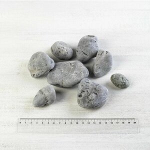 Камень натуральный Галька черная с белыми прожилками фр. 30-80 мм, 3 кг (336). Декоративный грунт