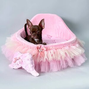 Лежанка для собак и кошек с фатином Puffy Барби в розовом цвете