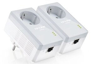 Комплект адаптеров Powerline TP-LINK TL-PA4010PKIT 500 Мбит/с, Fast Ethernet, со встроенной розеткой, 2 шт