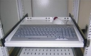 Полка для клавиатуры ЦМО ТСВ-К4 с телескопическими направляющими, регулируемая глубина 580-620 мм,