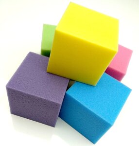 Кубики для поролоновой батутной ямы