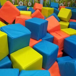 Кубики для поролоновой батутной ямы (с чехлами) 10 см (100 шт.) в Ставропольском крае от компании Robotic Retailers Развлекательное оборудование