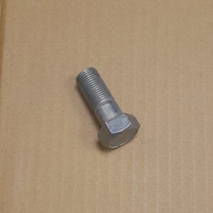 Болт М16*1,5*42 853025 основного карданного вала
