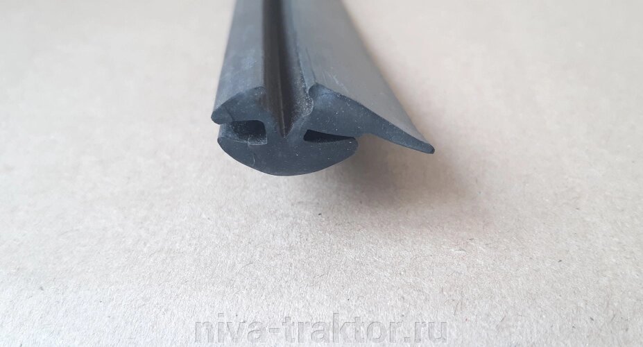 Уплотнительная резина для стекол (Т30.45.143А) от компании НИВА-ТРАКТОР - фото 1