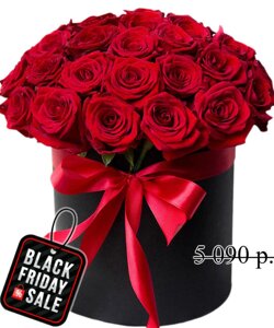 Черная Шляпная Коробка из 25 Красных Роз с Красной лентой