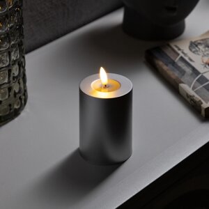 Светодиодная свеча серебристая, 7 13 7 см, пластик, батарейки аах2 (не в комплекте), свечение теплое белое