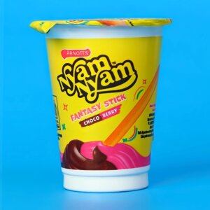Бисквитные палочки Nyam Nyam Fantasy Stik со вкусом шоколада и ягод, 25 г