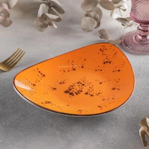 Блюдо керамическое треугольное «Созвездие», 2218 см, цвет оранжевый