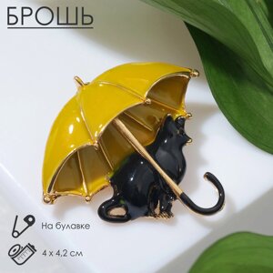 Брошь «Кошка» под зонтом, цвет чёрно-жёлтый в золоте