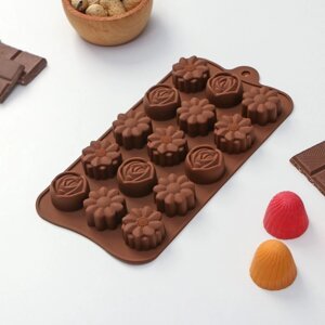 Форма для шоколада Доляна «Ассорти», силикон, 2210,51,5 см, 15 ячеек (d=2,7 см), цвет коричневый