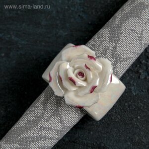 Кольцо керамическое для салфеток «Цветок», 5,556 см, цвет перламутровый