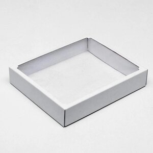 Коробка сборная без печати крышка-дно белая с окном 37 х 32 х 7 см