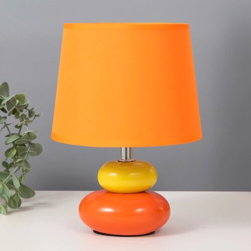 Настольная лампа "Баланс" Е14 40Вт оранжевый 17,5х17,5х23 см RISALUX