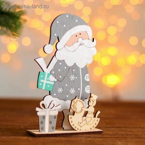 Новогодний настольный декор «Дед Мороз с подарками» 3.59.516 см