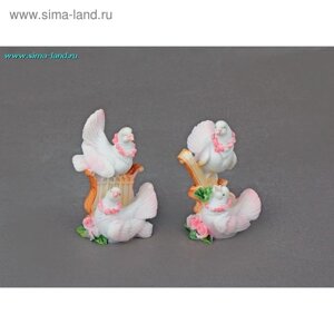 Полистоун голуби в розовом венке 6*4 см