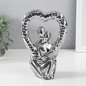 Сувенир керамика "Абстракция. Влюблённые с сердцем" серебро 13х7х18,5 см