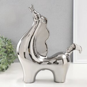 Сувенир керамика "Гордый конь" серебро 7,5х26х31 см