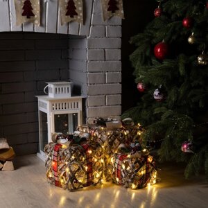 Светодиодная фигура «Подарки с шишками» 15, 20, 25 см, текстиль, металл, батарейки ААх2 (не в комплекте), свечение тёплое белое