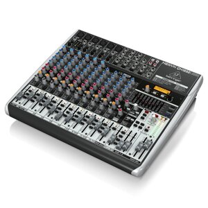 Аналоговый микшерный пульт Behringer