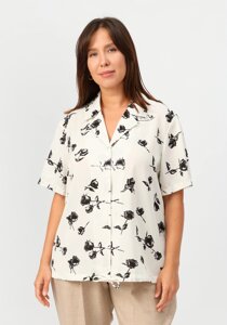Блуза с отложным воротником в цветочек