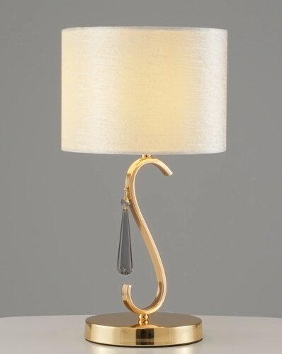 Настольная лампа Moderli V10556-1T