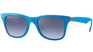 Солнцезащитные очки Ray-Ban 4195 6084/8F Wayfarer LiteForce