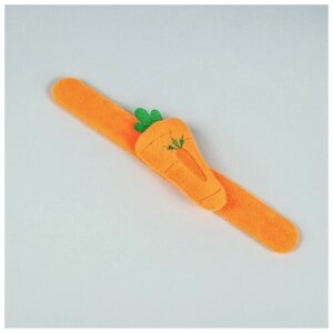 Арт Узор Игольница на браслете "Морковка", 23 x 4,5 см, цвет оранжевый
