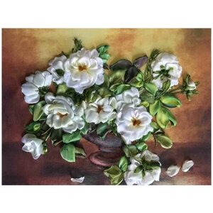 "Белые розы"цена производителя) каролинка. Набор для вышивки лентами 25х36см