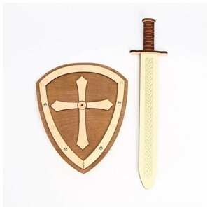 Деревянное оружие "Щит и меч" 24х44,5х5,6 см