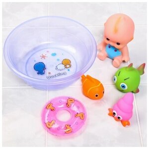 Крошка Я Набор игрушек для игры в ванне «Пупс в ванне»4 игрушки, цвет микс